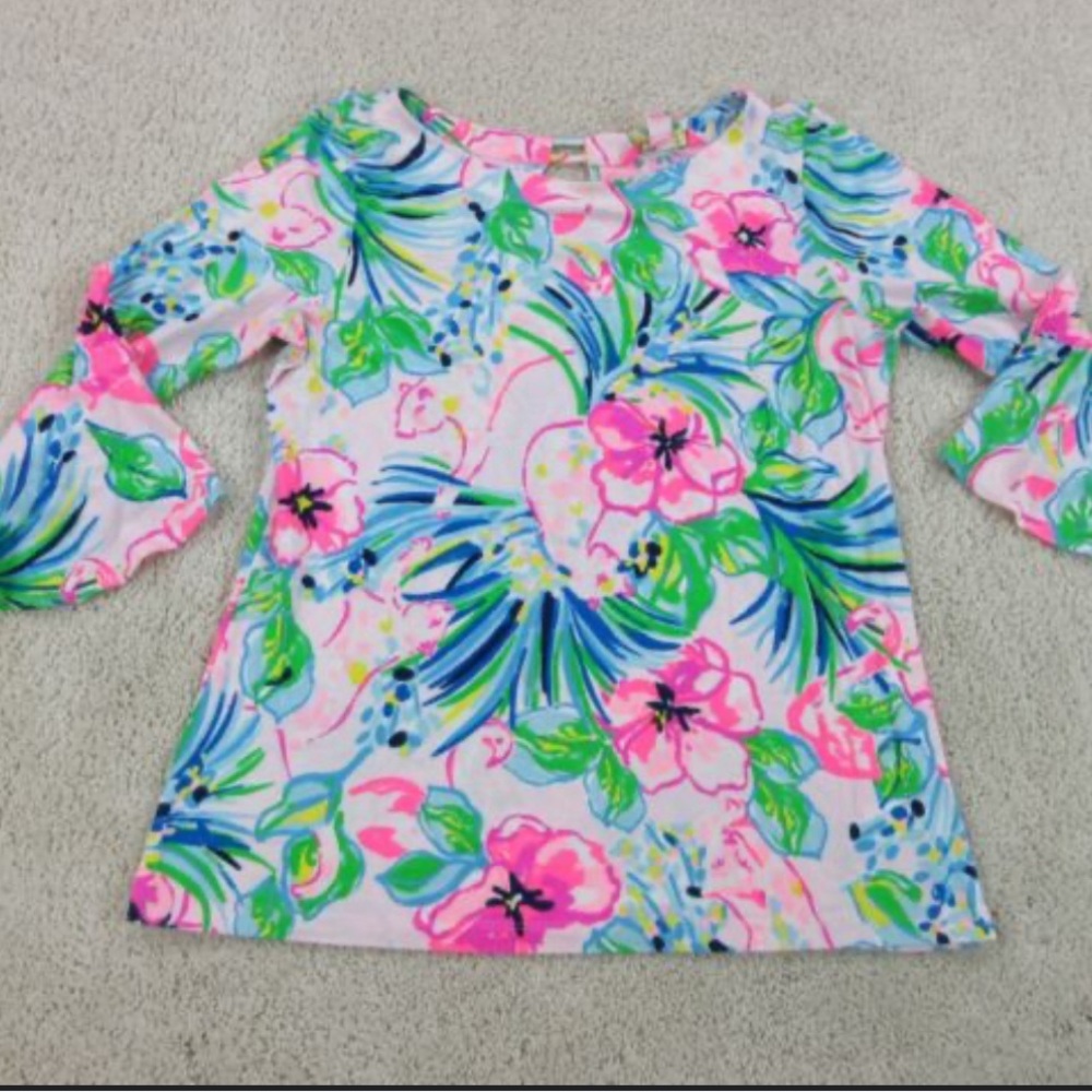Lilly Pulitzer cotton top.